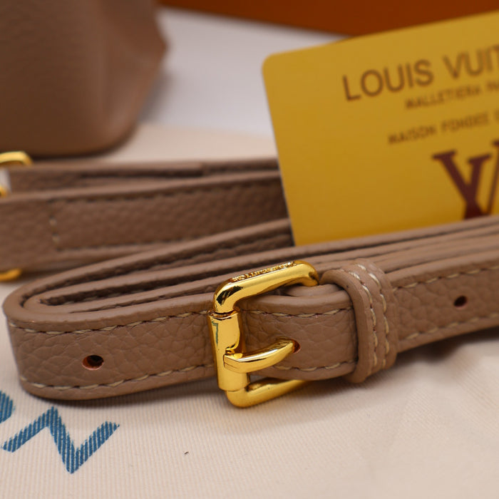 Louis Vuitton Capucines BB Bag – Grained Leather with Gold Hardware