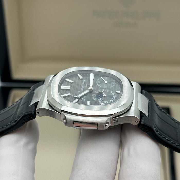 Patek Philippe Nautilus 5712 Moonphase Swiss Super Clone – Black Leather Strap | Automatic Movement