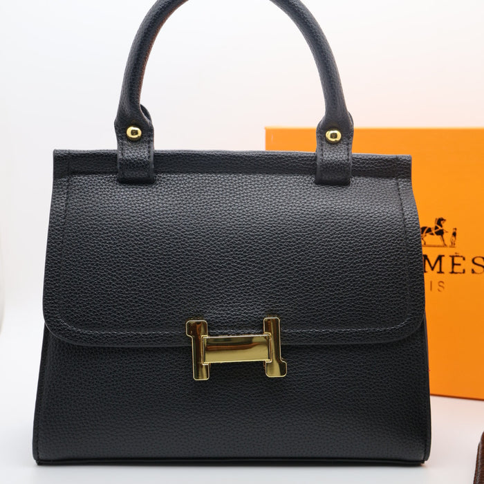 Hermès Togo Leather Handbag with Gold Hardware