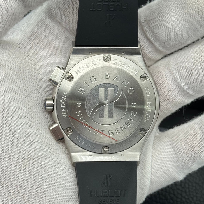 Hublot Classic Fusion Chronograph – Black Dial | Rubber Strap