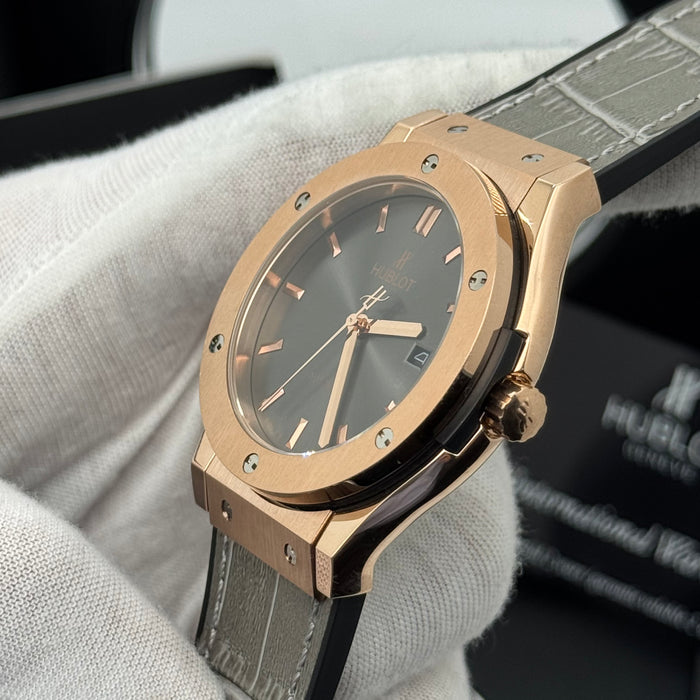 Hublot Classic Fusion Automatic – Rose Gold Case | Grey Leather Strap