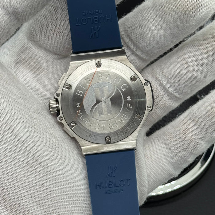 Hublot Classic Fusion Chronograph – Blue Dial | Blue Baguette Bezel & Rubber Strap