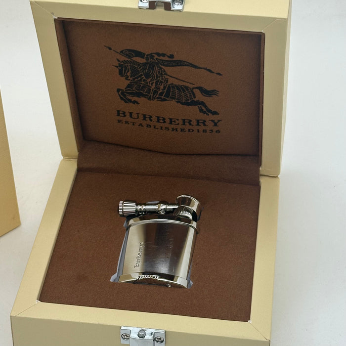 Luxury Burberry Brushed Silver Vintage Lighter – Classic Edition