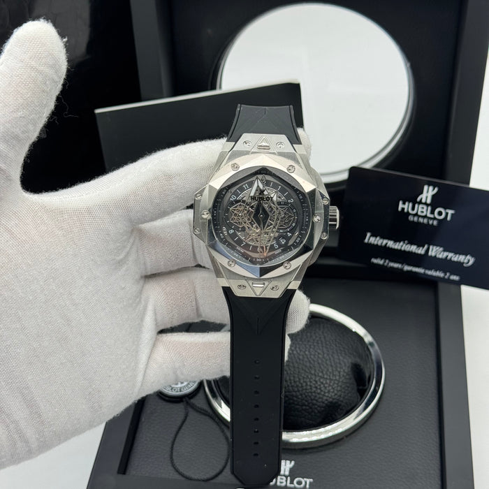 Hublot Big Bang Sang Bleu Skeleton – Steel Case | Black Dial with Rose Gold Accents & Black Rubber