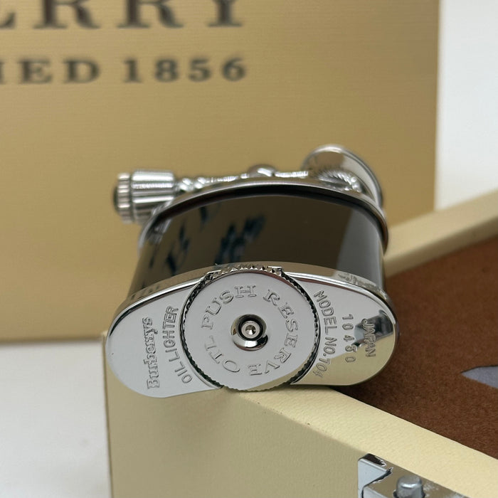Luxury Burberry Silver & Black Vintage Lighter – Elegant Edition (Burberry-Inspired)