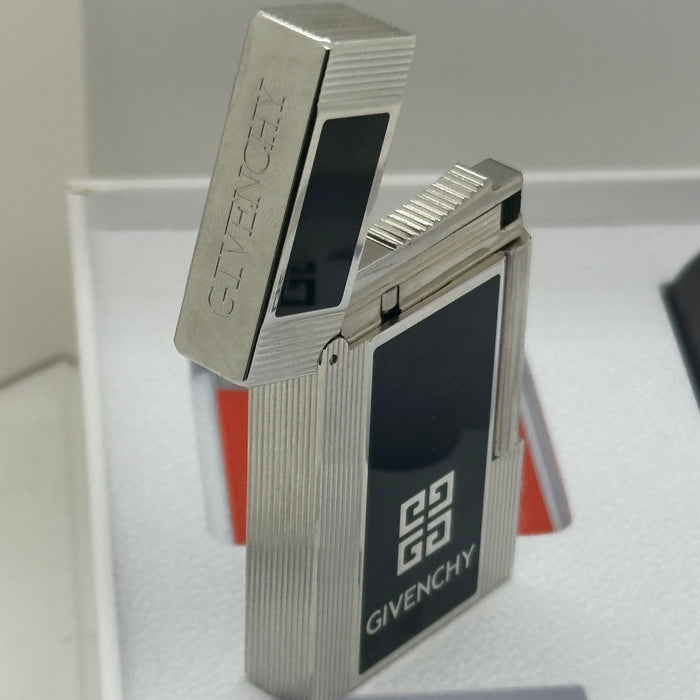 Givenchy Luxury Lighter – Silver Edition (Signature Design)