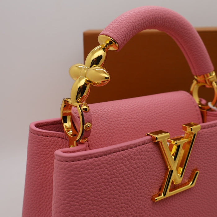 Louis Vuitton Capucines Grained Leather with Gold Chain Handle