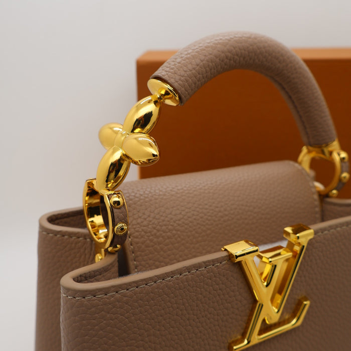 Louis Vuitton Capucines Grained Leather with Gold Chain Handle