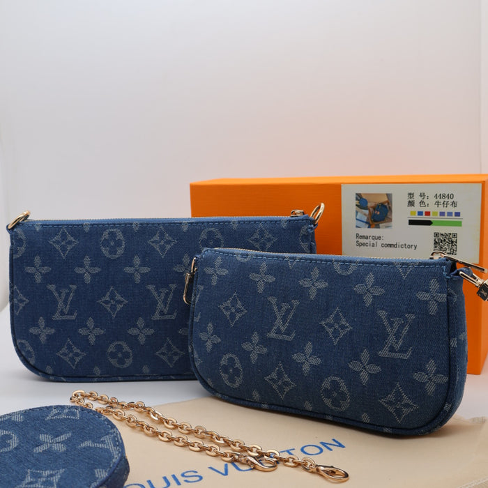 Louis Vuitton Multi Pochette Accessoires in Monogram Canvas with Gold Chain