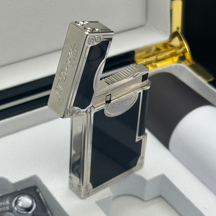 S.T. Dupont Silver & Black Lacquer Lighter – Elegant Classic Edition (Full Set)