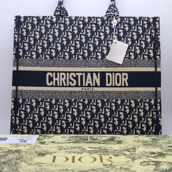 Christian Dior Book Tote Oblique Embroidery – Large Size
