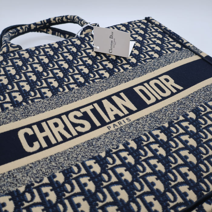 Christian Dior Book Tote Oblique Embroidery – Large Size