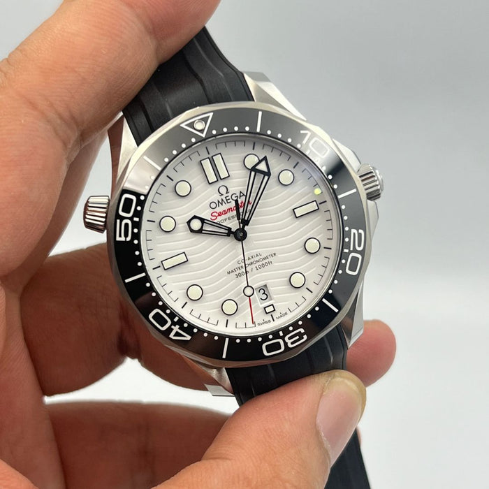 Omega Diver 300m Co-Axial Master Chronometer 42mm