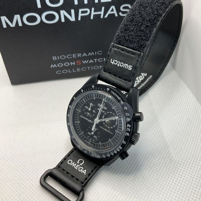 Original Omega X Swatch Snoopy Moonswatch Mission to the Moonphase