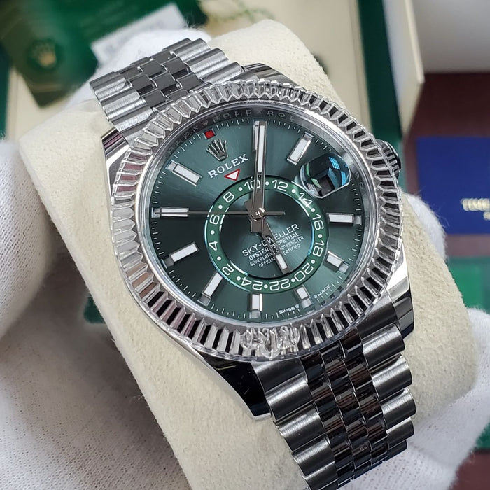 Rolex Sky-Dweller  Jubilee Bracelet MINT-GREEN