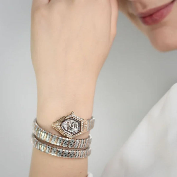 Just Cavalli Women's Mesmerizing Grey Dial Watch - JC1L304M0075 - Authentic (S)