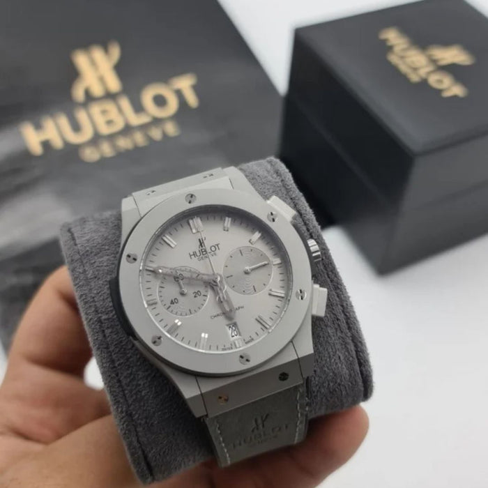 Hublot Classic Fusion titanium Grey Chronograph