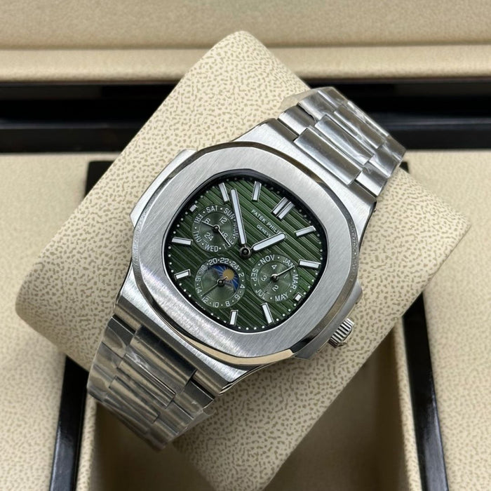 Patek Philippe Nautilus 5740 Green Dial in Steel