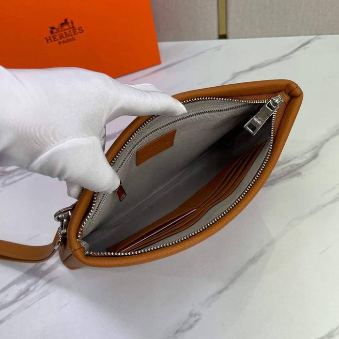 Hermès Genuine Leather Handbag